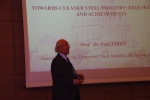 Prof. Dr.- Ing. Paul TARDY hovoří na plenární sekci